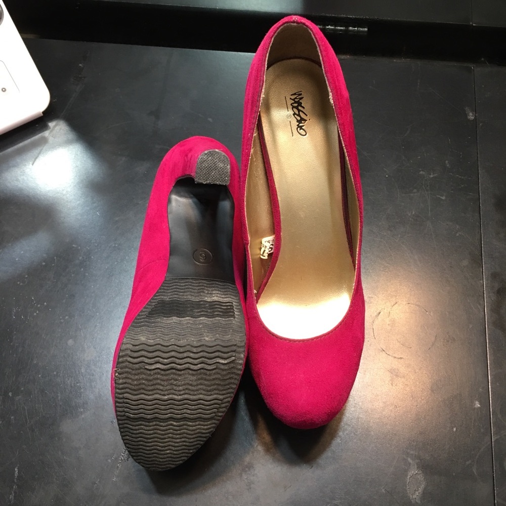 Pink pumps - Picture 3 of 5